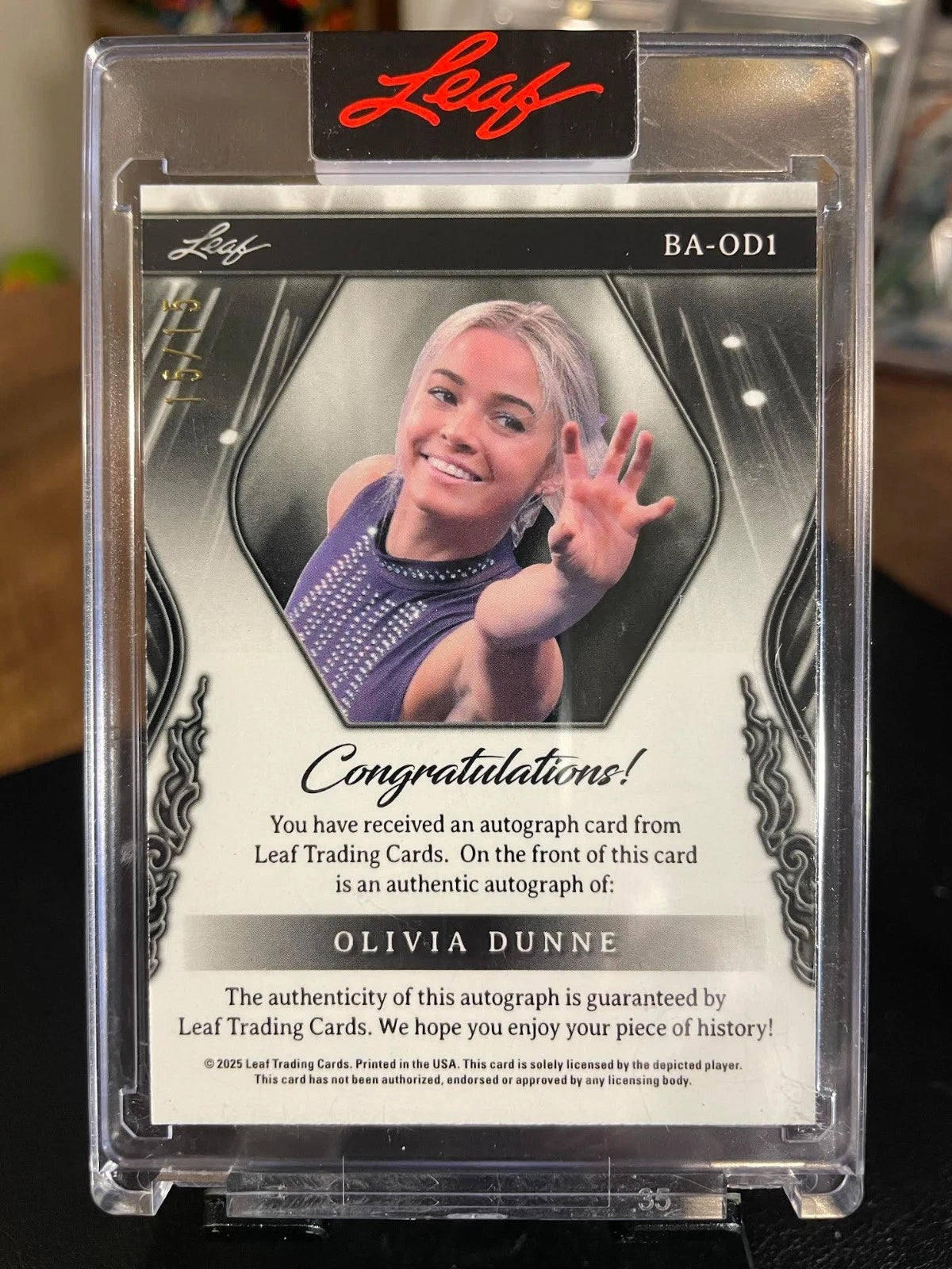 2025 Leaf Livvy Dunne Purple Auto 15/15 Book End